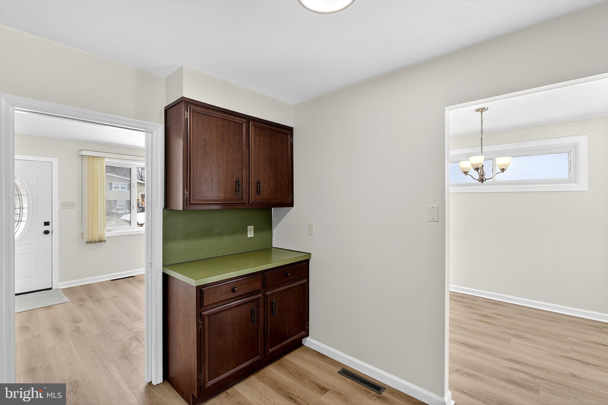 154 Valleybrook Road East Cherry Hill, NJ 08034 - Photo 12 of 35