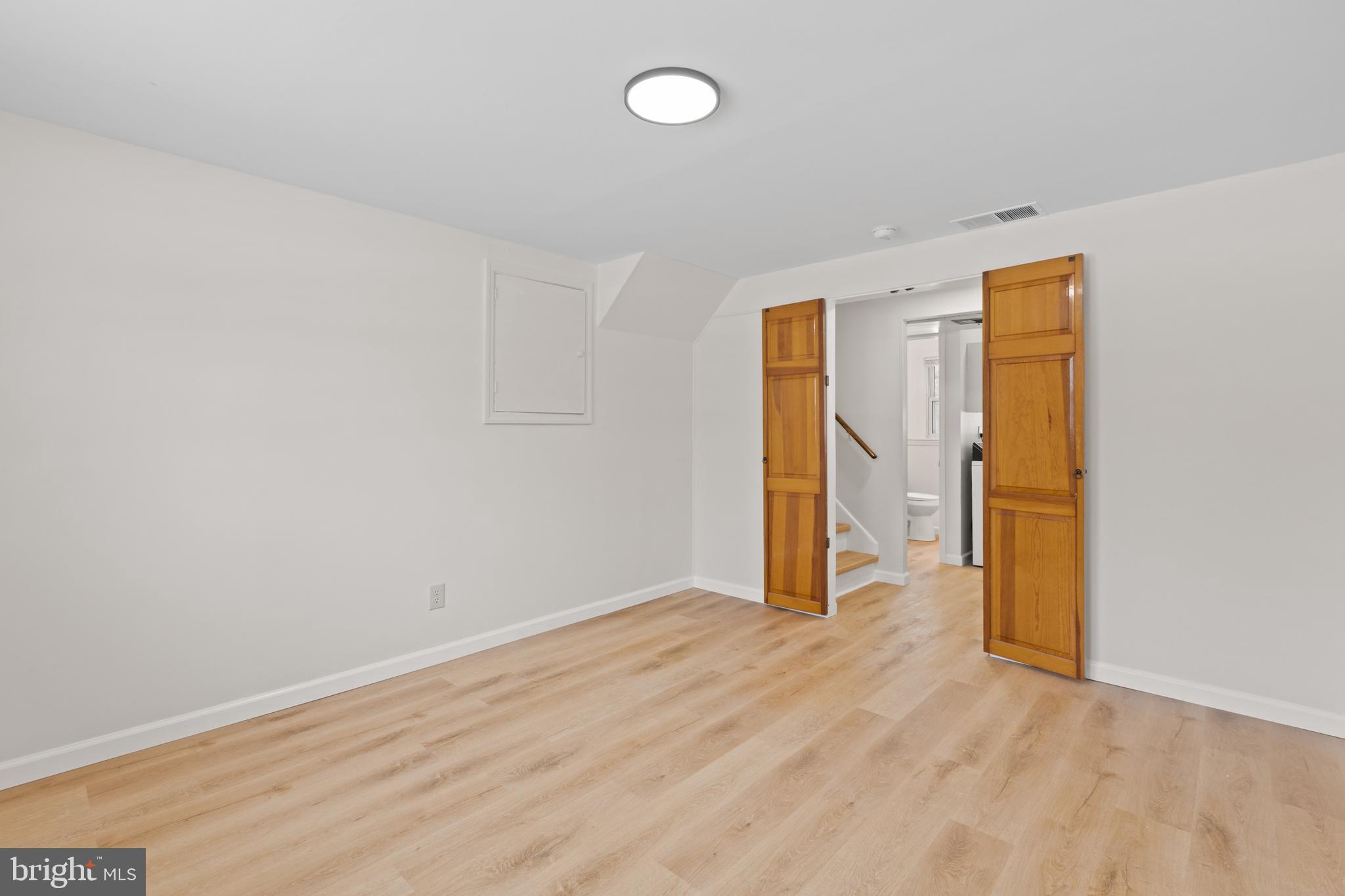 154 Valleybrook Road East Cherry Hill, NJ 08034 - Photo 23 of 35