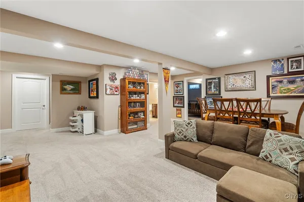 $545,000 | 167 Edwards Falls Lane, Manlius, NY 13104