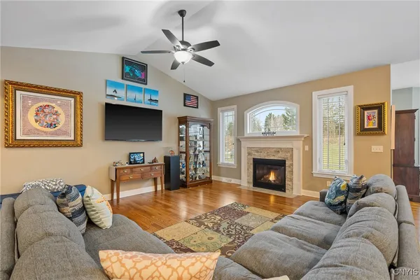 $545,000 | 167 Edwards Falls Lane, Manlius, NY 13104