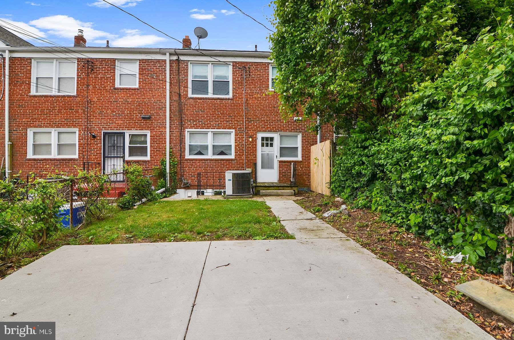 1656 Burnwood Road Baltimore, MD 21239 - Photo 2 of 26
