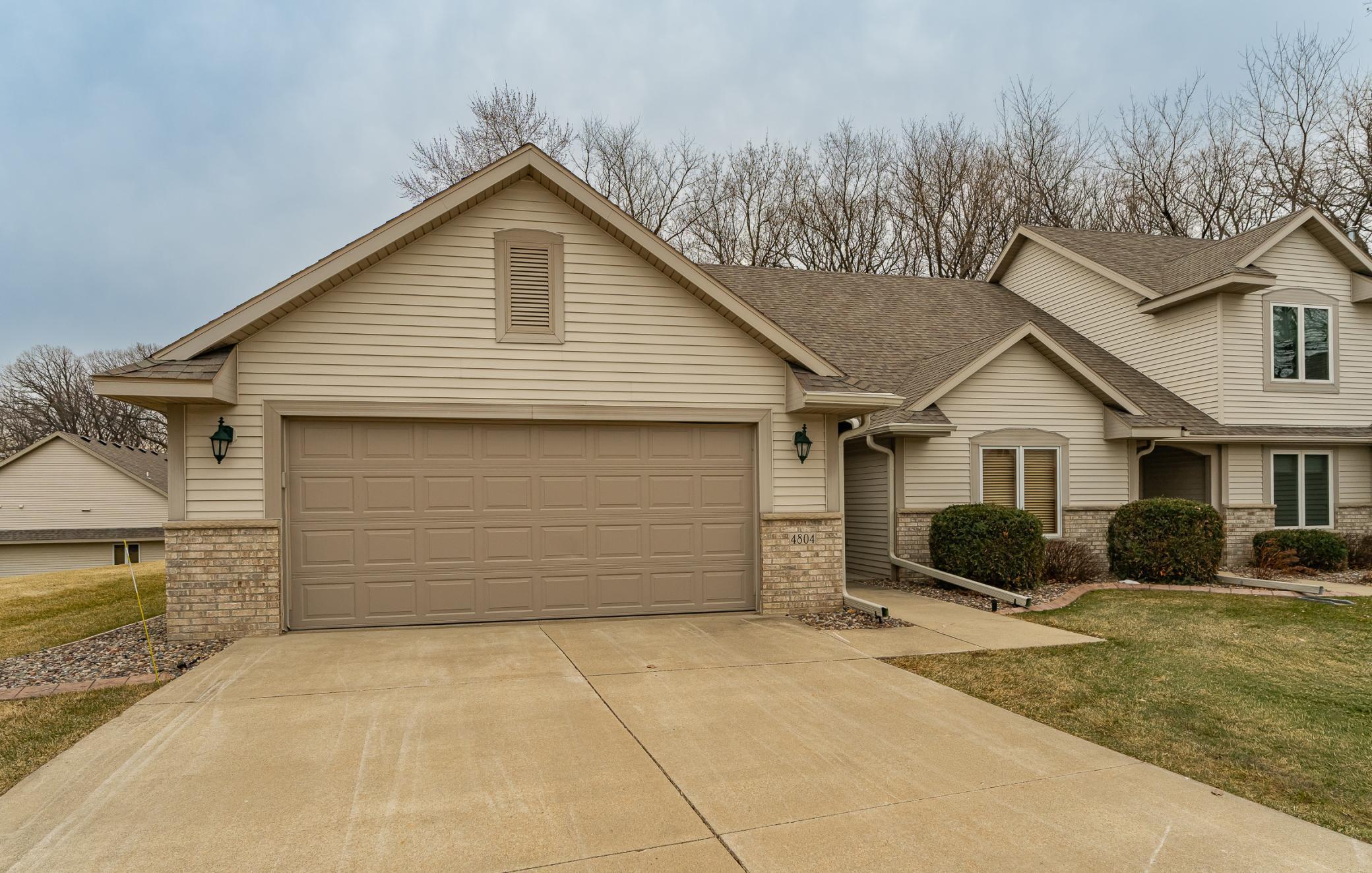 4804 Greenwood Lane Northwest Rochester, MN 55901 - Photo 19 of 24