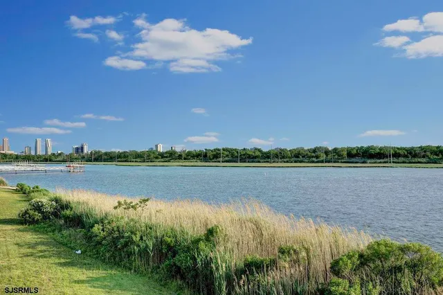 $849,000 | 2140 West Riverside Drive, Atlantic City, NJ 08401