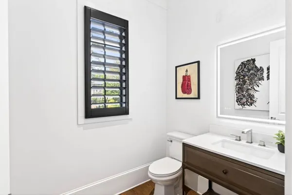 $2,350,000 | 4075 Peachtree Dunwoody Road, Atlanta, GA 30342