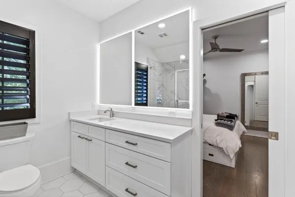 $2,350,000 | 4075 Peachtree Dunwoody Road, Atlanta, GA 30342