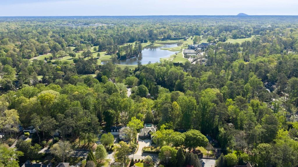 4075 Peachtree Dunwoody Road Atlanta, GA 30342 - Photo 40 of 43