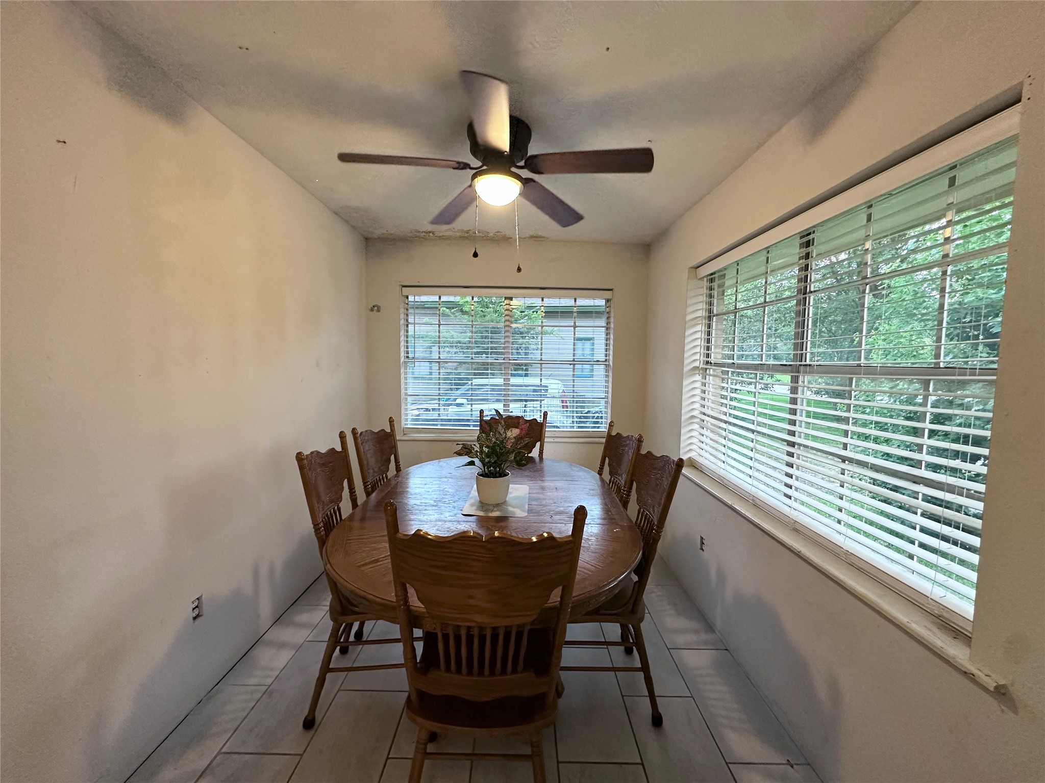 213 East Rhodes Avenue Lufkin, TX 75901 - Photo 9 of 19