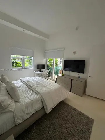 $2,900 | 19900 East Country Club Drive, Unit 114, Aventura, FL 33180