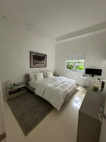 $2,900 | 19900 East Country Club Drive, Unit 114, Aventura, FL 33180