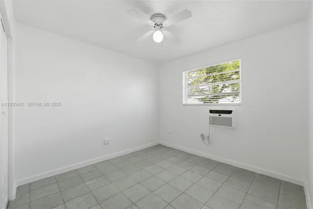 $1,800 | 126 Southwest 18th Avenue, Unit 10, Miami, FL 33135