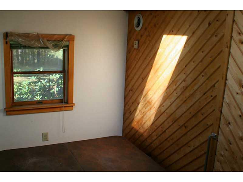 564 Mercer Road New Sharon, ME 04955 - Photo 13 of 31 Interior Space/Layout.