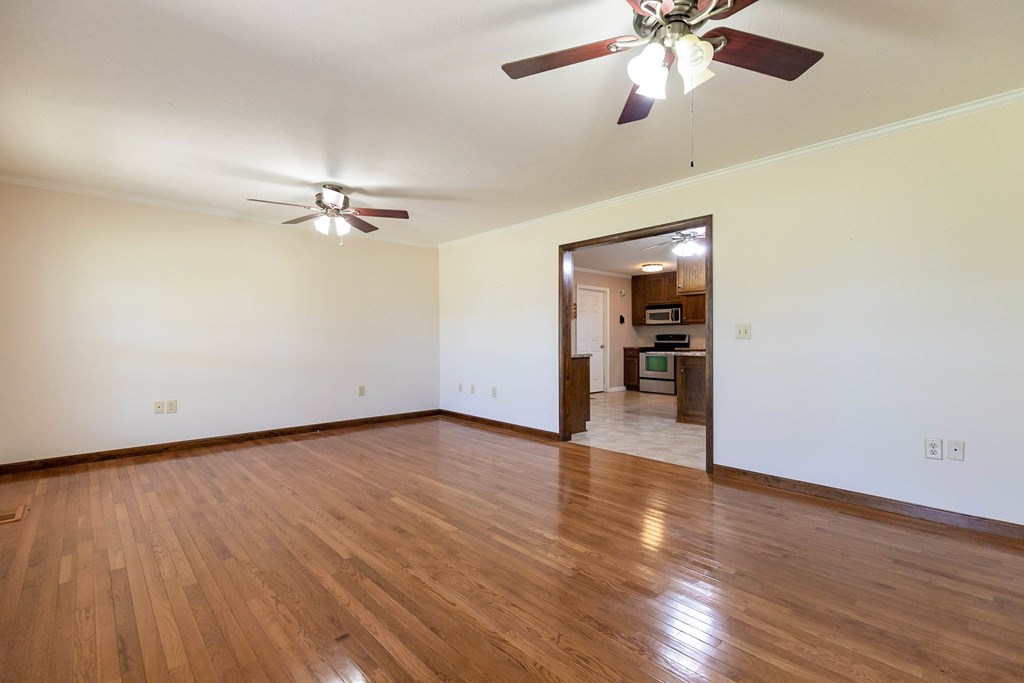 399 Tarver Road Seale, AL 36875 - Photo 8 of 60