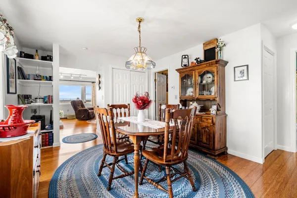 $700,000 | 501 Ocean Boulevard, Unit 1, Hampton, NH 03842