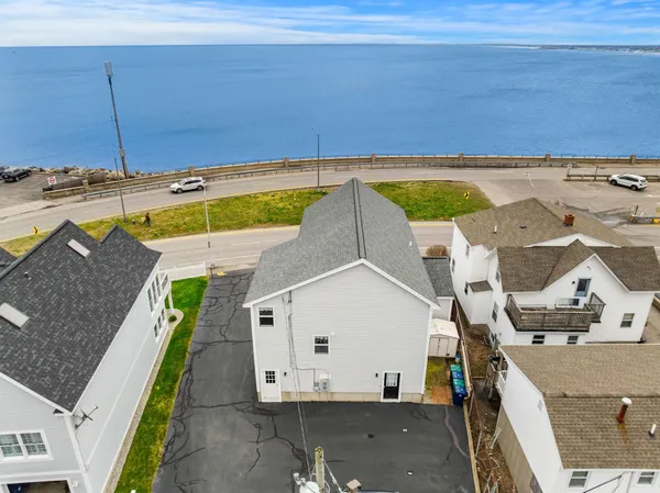 $700,000 | 501 Ocean Boulevard, Unit 1, Hampton, NH 03842