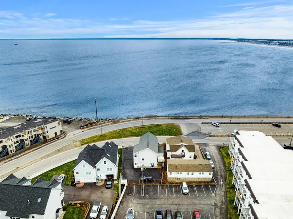 $700,000 | 501 Ocean Boulevard, Unit 1, Hampton, NH 03842