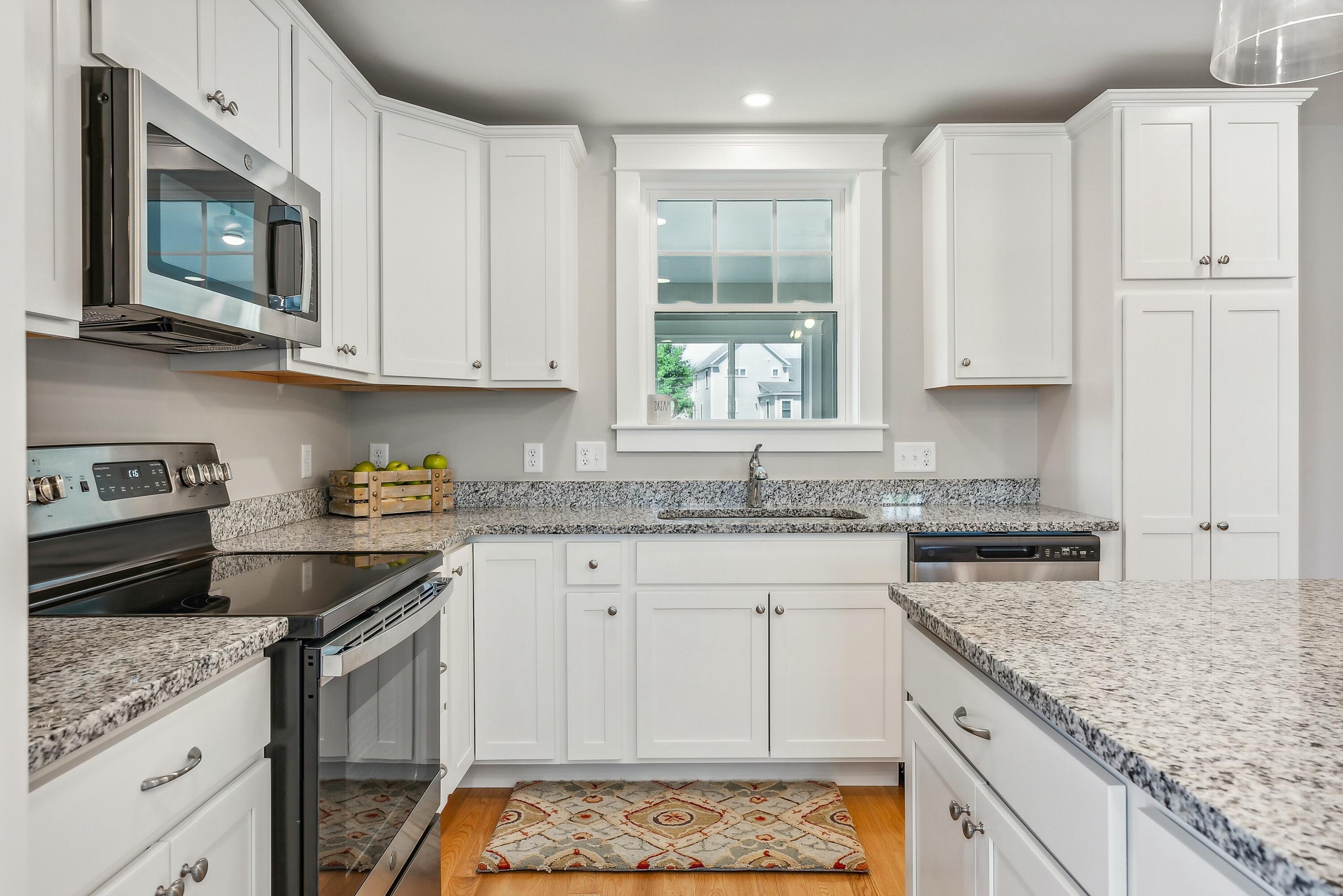 192 Falcon Crest Drive, Unit 59 Gorham, ME 04038 - Photo 7 of 37 tempImageFXoq92