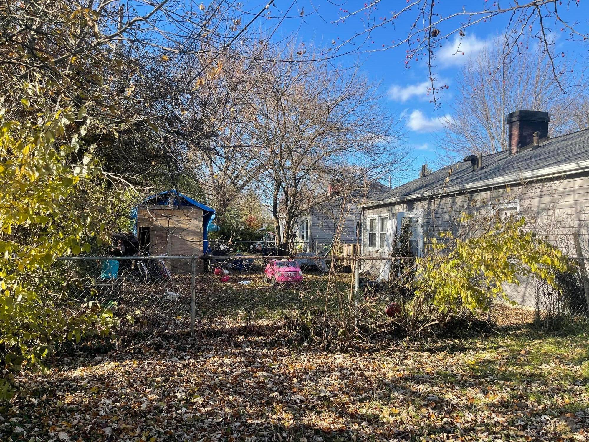 215 Danhurst Road Columbus, OH 43228 - Photo 22 of 40 1AF23E13-E7B1-40AF-BCE4-0B90C7B6F306