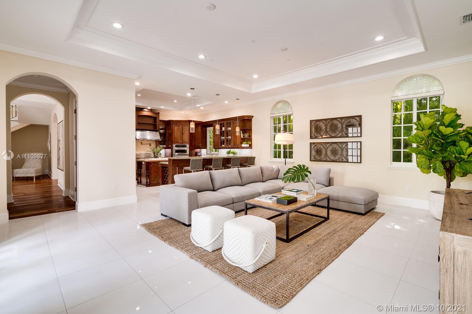 200 Ridgewood Road Coral Gables, FL 33133 - Photo 16 of 54