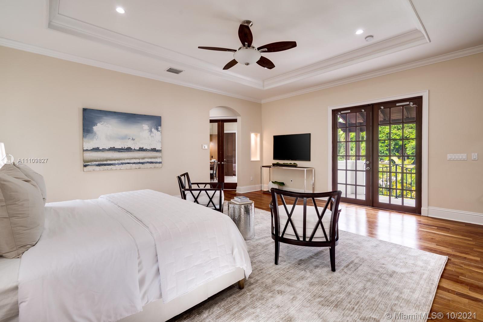 200 Ridgewood Road Coral Gables, FL 33133 - Photo 33 of 54