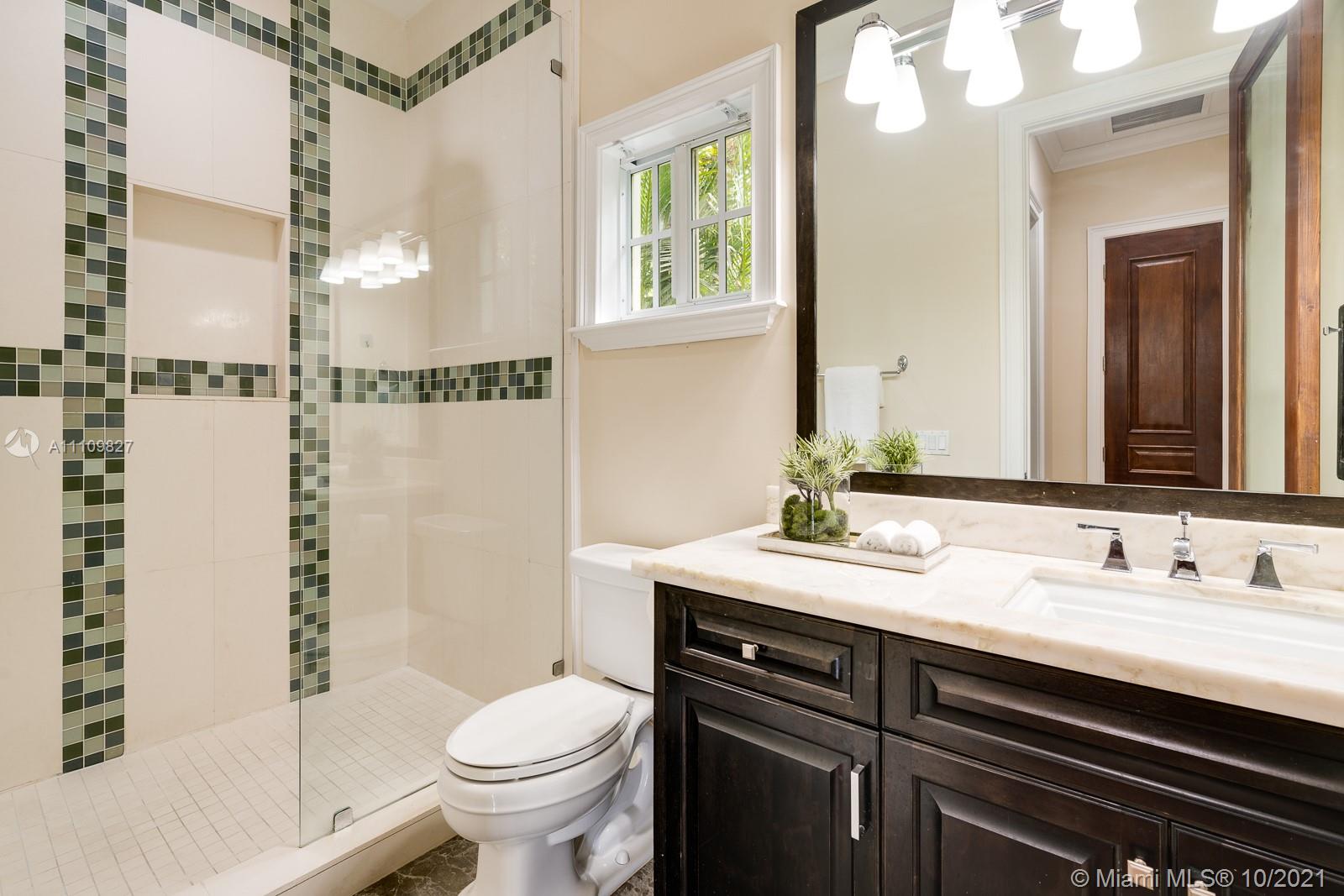 200 Ridgewood Road Coral Gables, FL 33133 - Photo 39 of 54