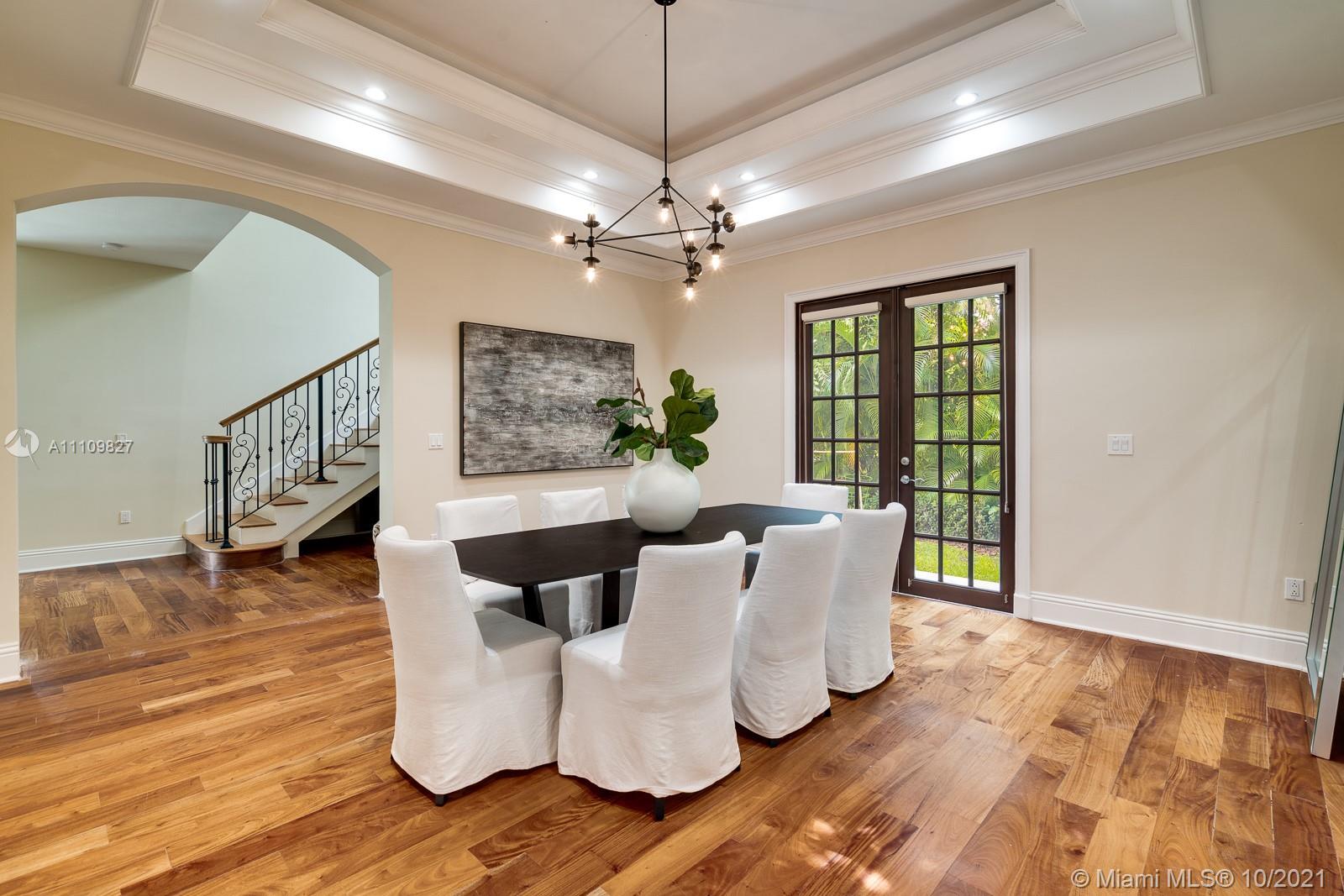 200 Ridgewood Road Coral Gables, FL 33133 - Photo 10 of 54