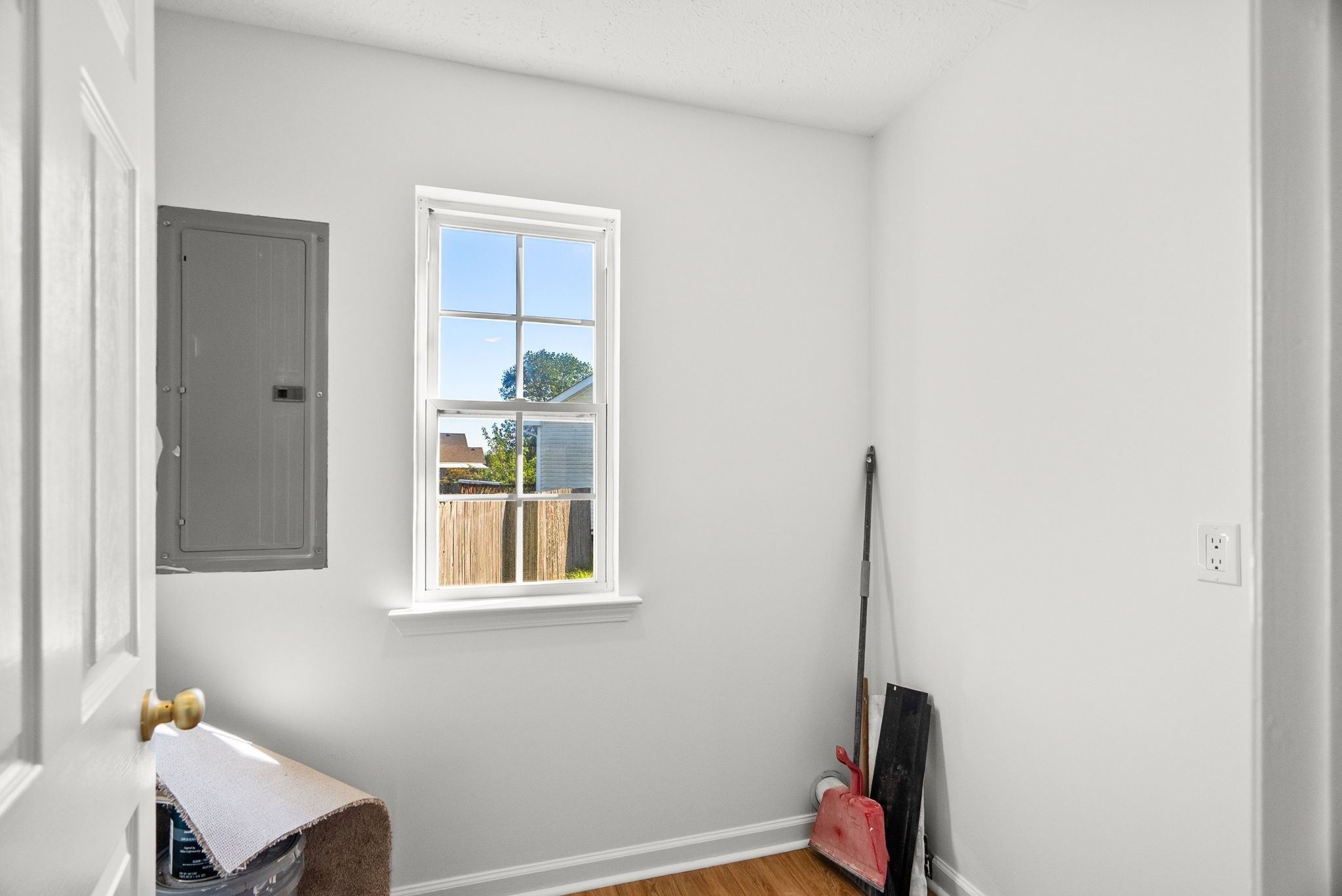 116 Chad Street East Portland, TN 37148 - Photo 16 of 34 a room with a window