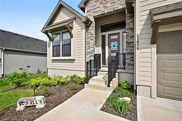 $780,000 | 23834 West 58th Place, Shawnee, KS 66226