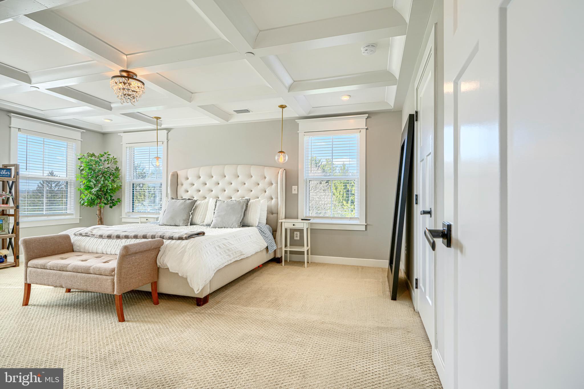 2553 Hanover Pike Hampstead, MD 21074 - Photo 27 of 60