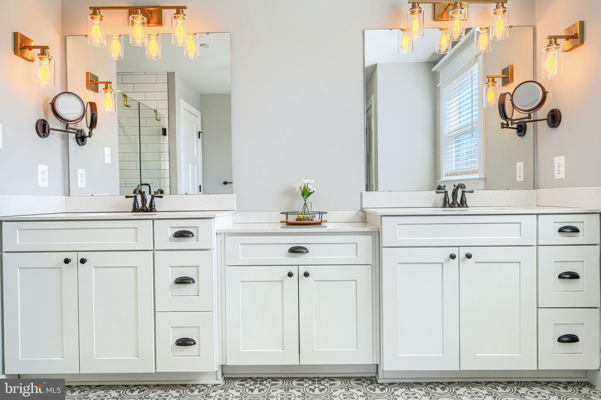 2553 Hanover Pike Hampstead, MD 21074 - Photo 34 of 60