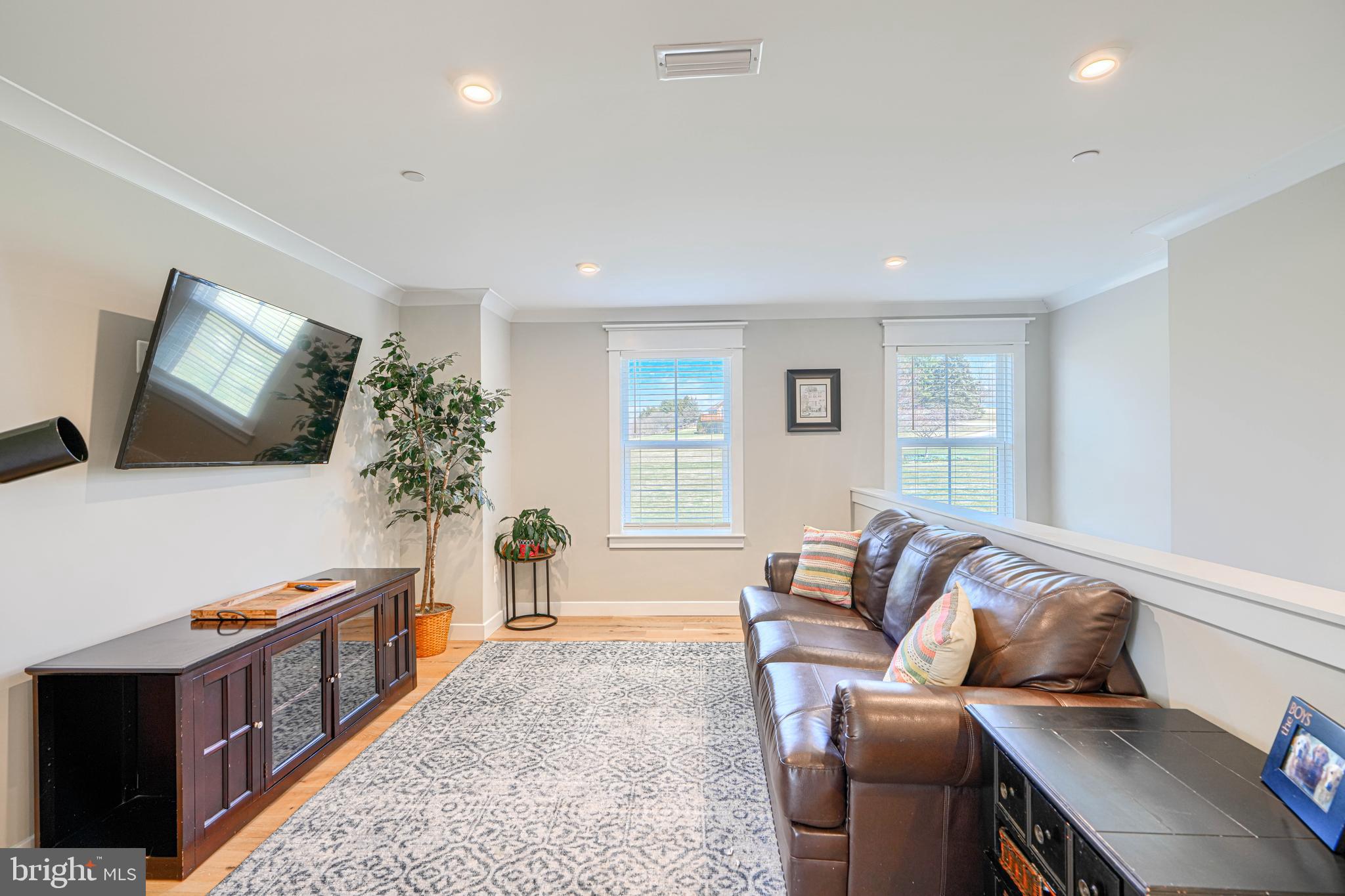 2553 Hanover Pike Hampstead, MD 21074 - Photo 37 of 60