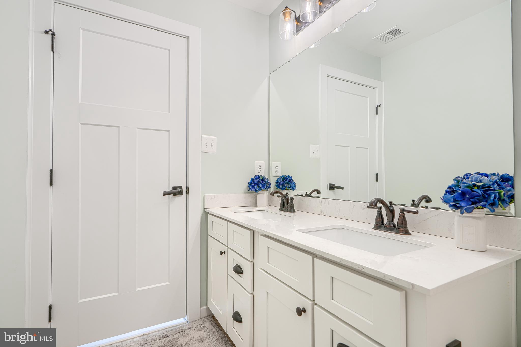 2553 Hanover Pike Hampstead, MD 21074 - Photo 50 of 60