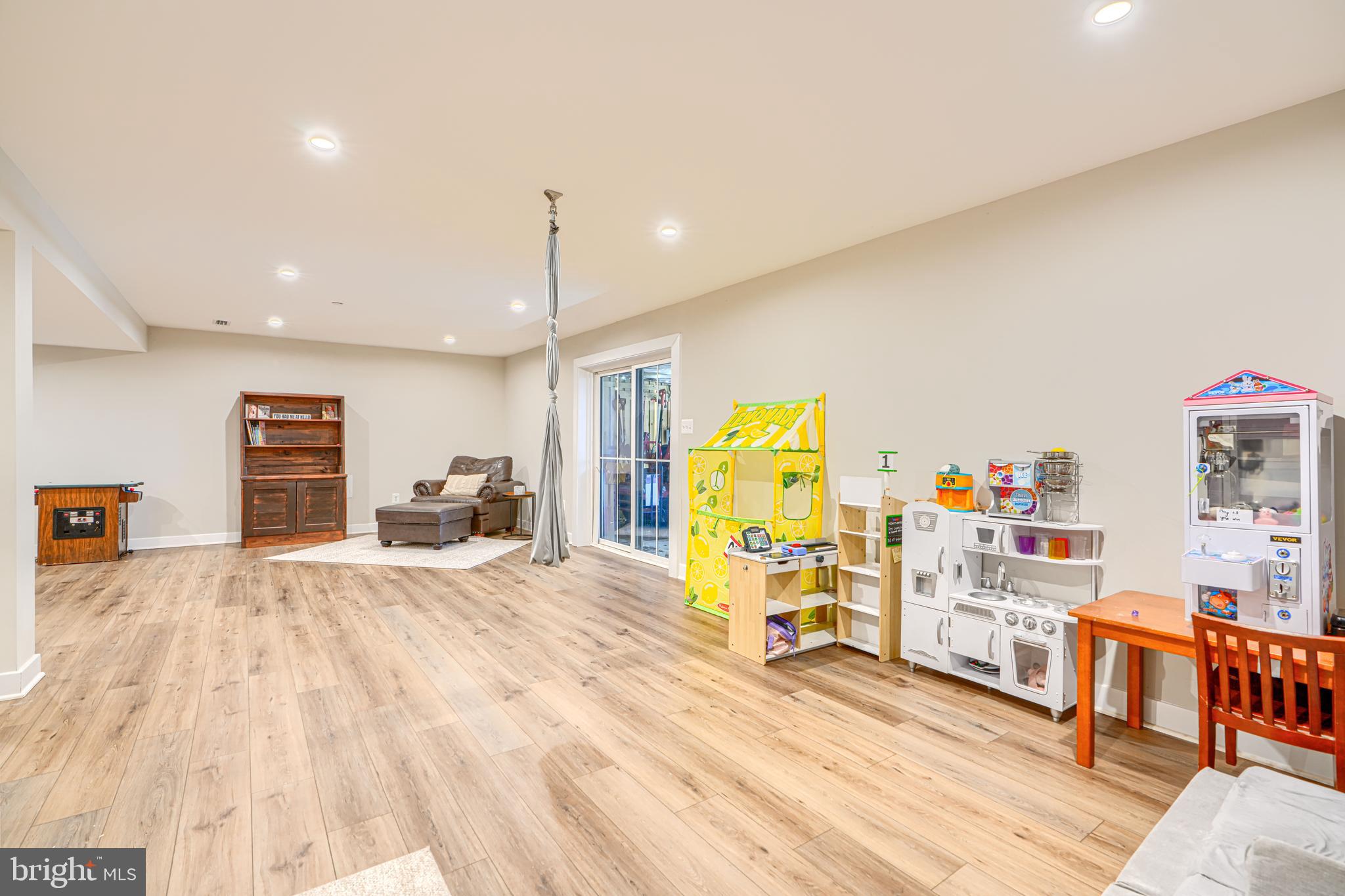 2553 Hanover Pike Hampstead, MD 21074 - Photo 55 of 60