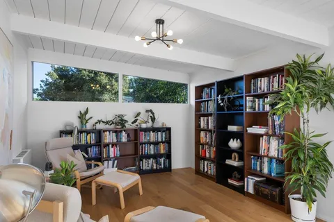 $1,999,800 | 637 Vanessa Drive, San Mateo, CA 94402