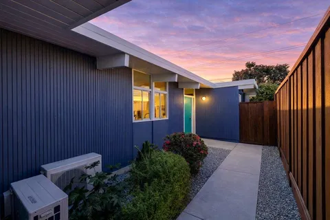 $1,999,800 | 637 Vanessa Drive, San Mateo, CA 94402