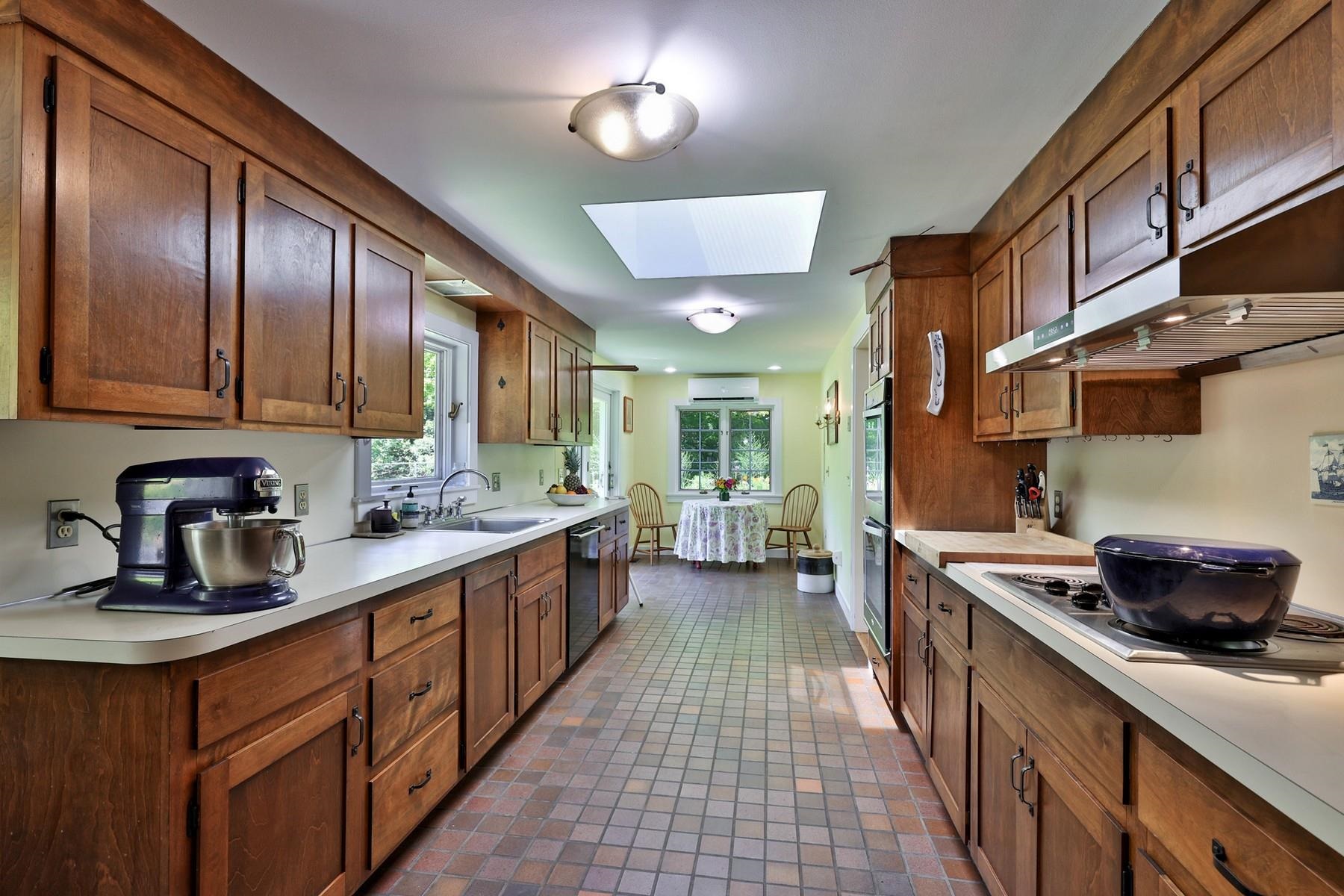328 Gravelin Road Weathersfield, VT 05151 - Photo 9 of 50