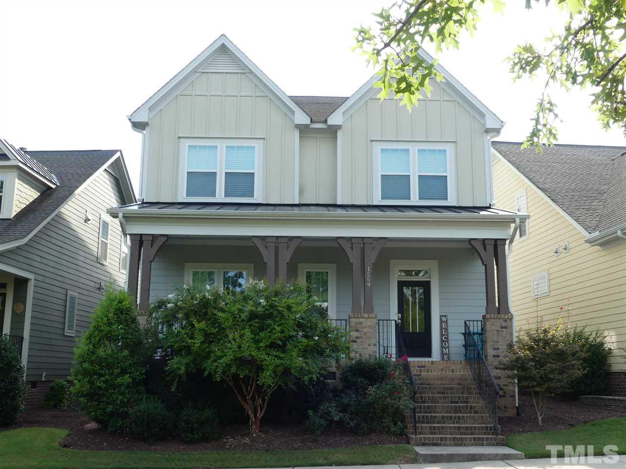 1569 Fullerton Place Raleigh, NC 27607 - Photo 1 of 29