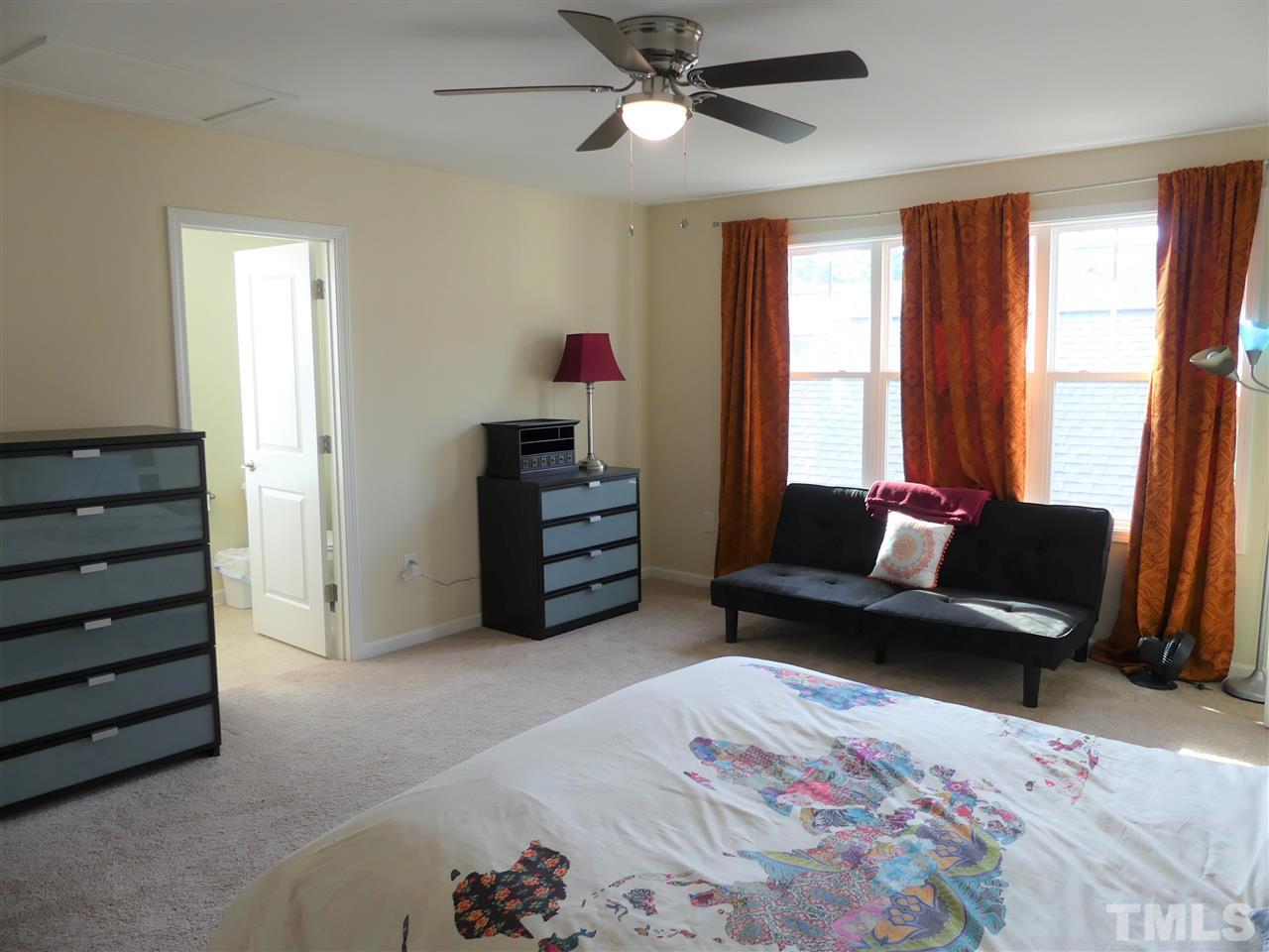 1569 Fullerton Place Raleigh, NC 27607 - Photo 4 of 29