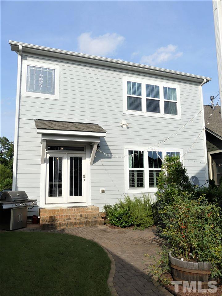 1569 Fullerton Place Raleigh, NC 27607 - Photo 8 of 29