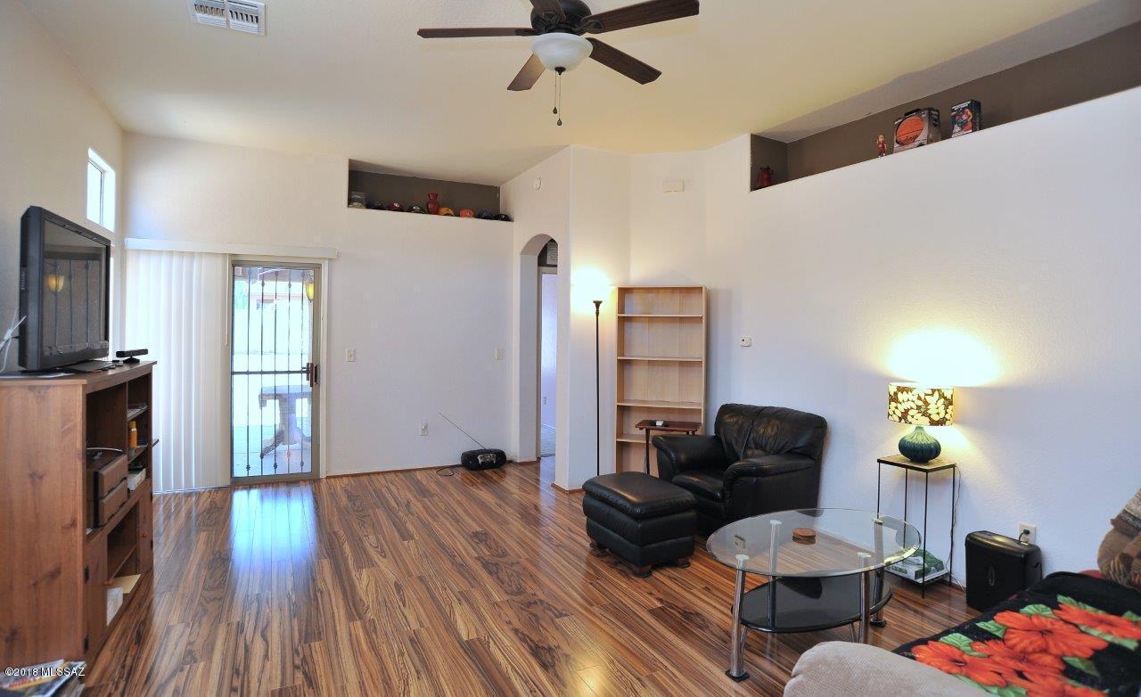 6048 South Avenida Ribero Tucson, AZ 85706 - Photo 3 of 30 Gallery Image 3