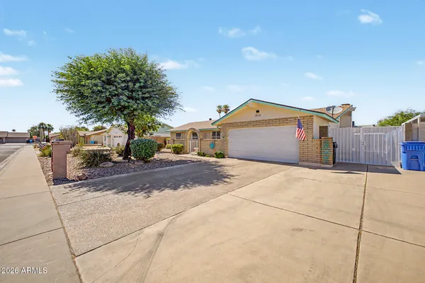$450,000 | 3822 West Helena Drive, Glendale, AZ 85308
