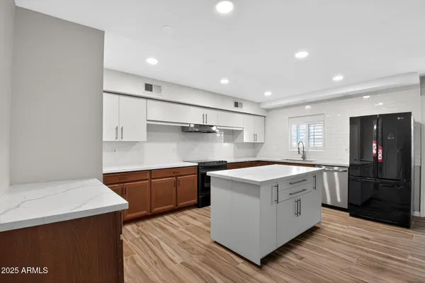 $417,500 | 4911 West Beverly Lane, Glendale, AZ 85306