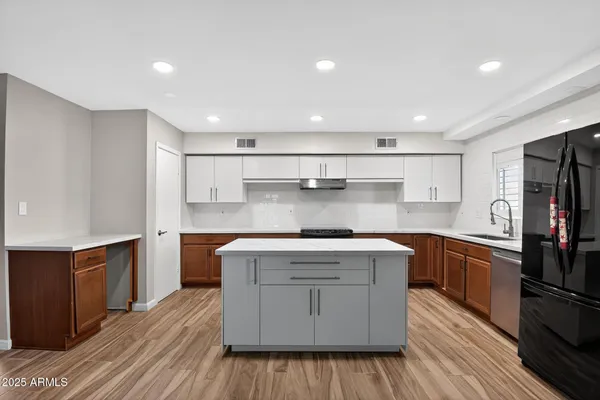 $417,500 | 4911 West Beverly Lane, Glendale, AZ 85306
