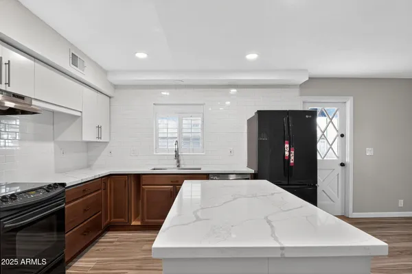 $417,500 | 4911 West Beverly Lane, Glendale, AZ 85306