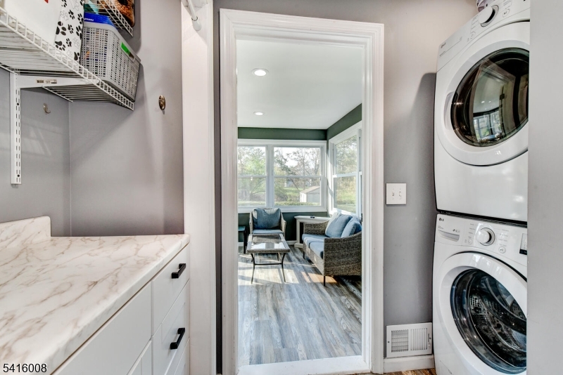 539 Lyme Rock Road Bridgewater, NJ 08807 - Photo 12 of 31