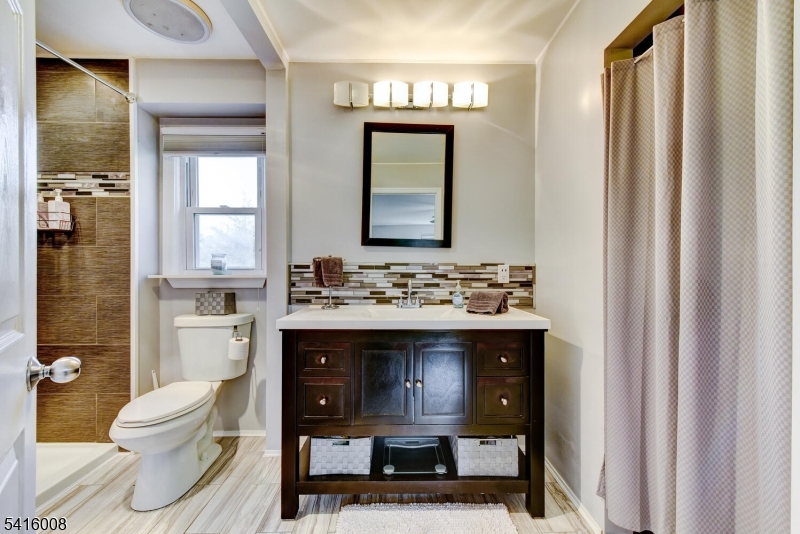 539 Lyme Rock Road Bridgewater, NJ 08807 - Photo 18 of 31