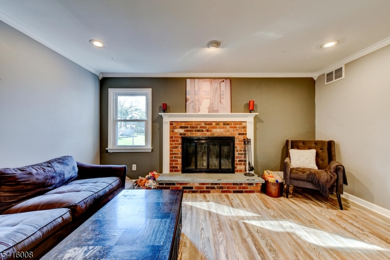 539 Lyme Rock Road Bridgewater, NJ 08807 - Photo 9 of 31