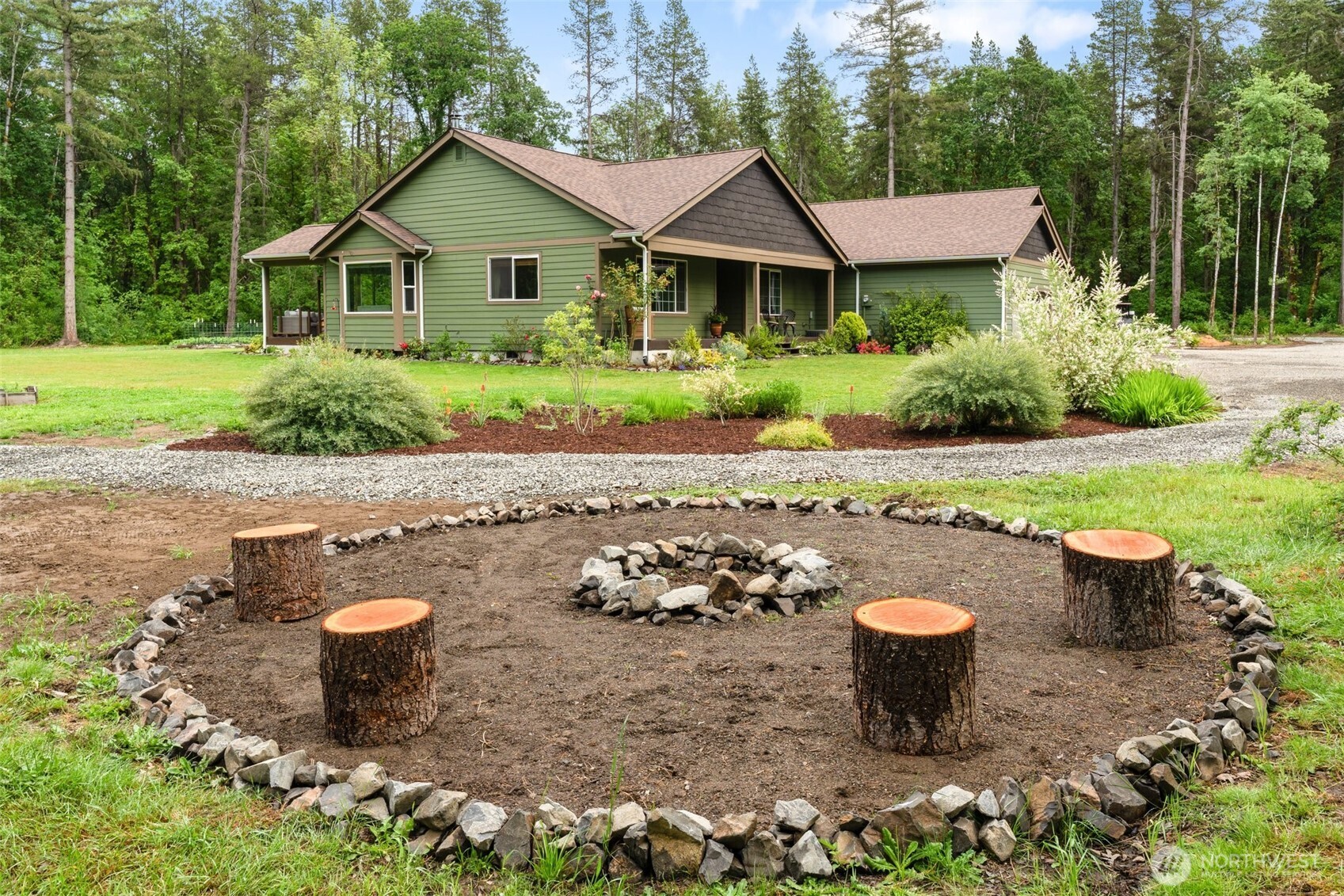 138 Gray Road Toledo, WA 98591 - Photo 3 of 40 Gallery Image 3