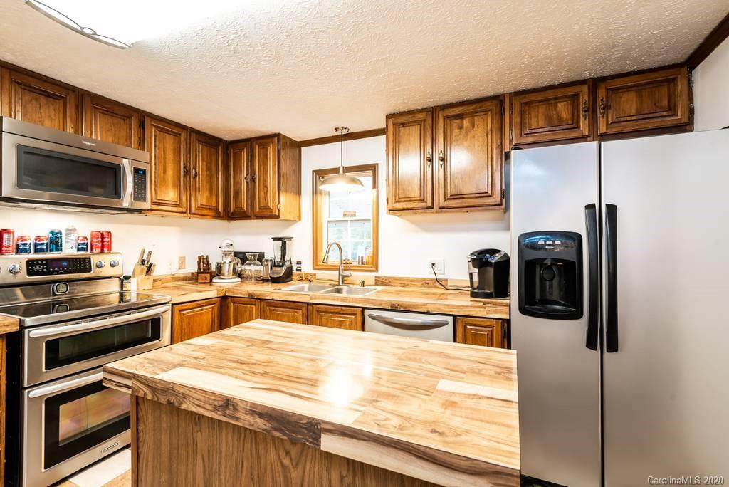 455 Hubbard Road Hickory, NC 28601 - Photo 13 of 31 Gallery Image 13