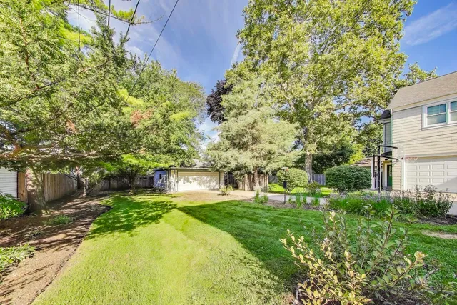 $799,500 | 734 Bonnie Brae, River Forest, IL 60305