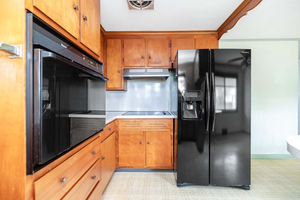20 Ivan Street Springfield, MA 01104 - Photo 15 of 41 Gallery Image 15